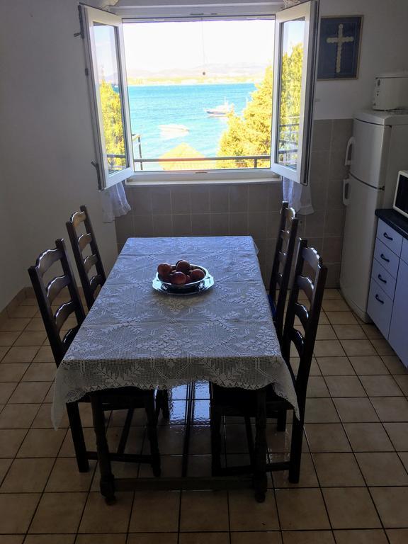 Apartment Grubelic Prvic Sepurine Buitenkant foto